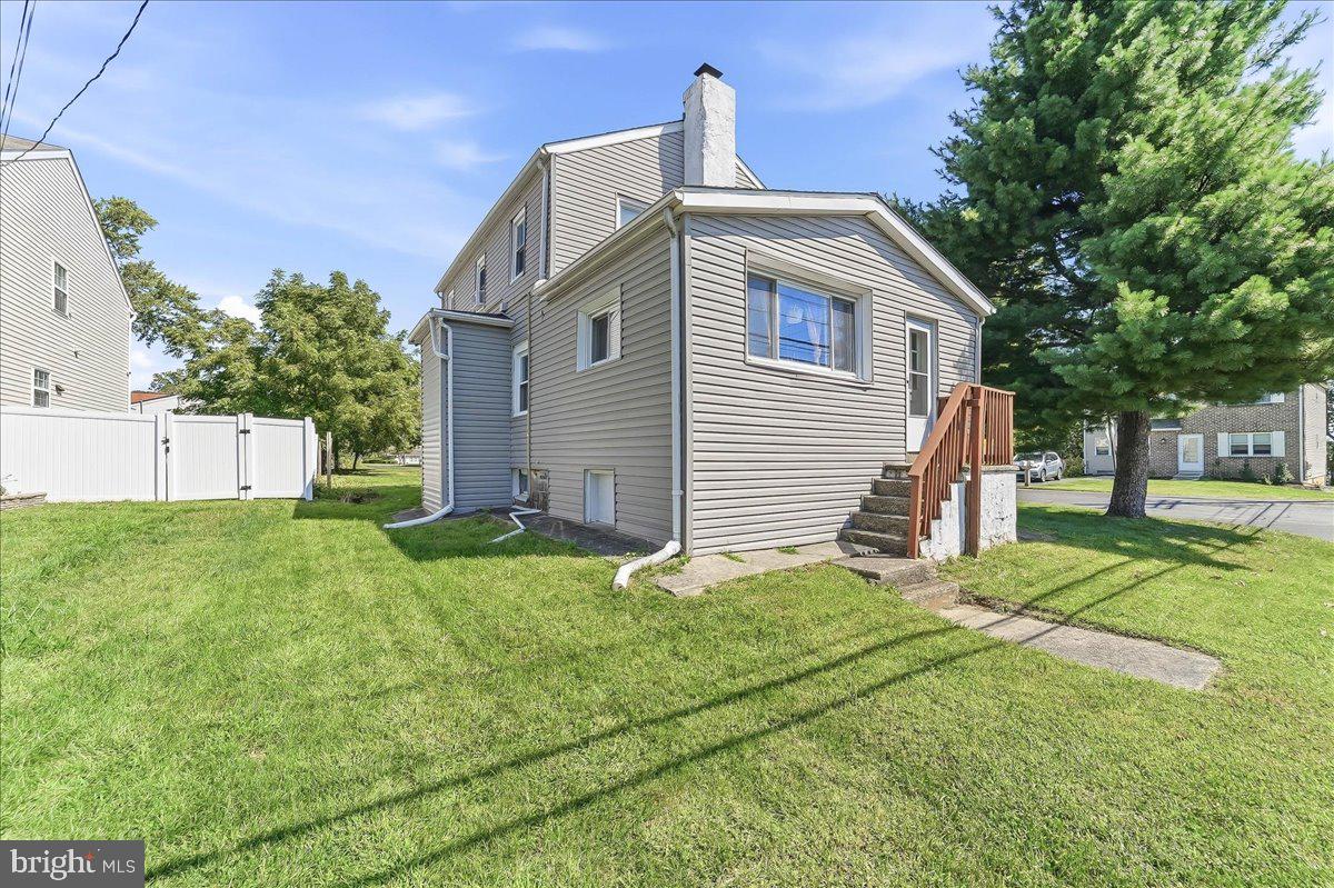 210 Summer Ave Property Photo 1