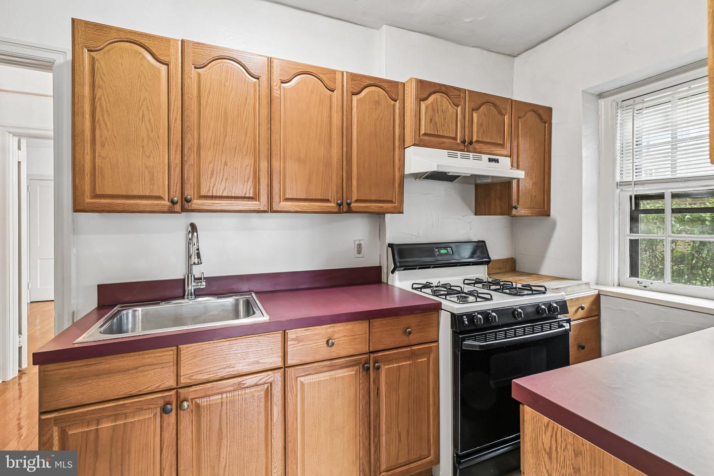 126 ARGYLE RD #C2 Property Photo 1