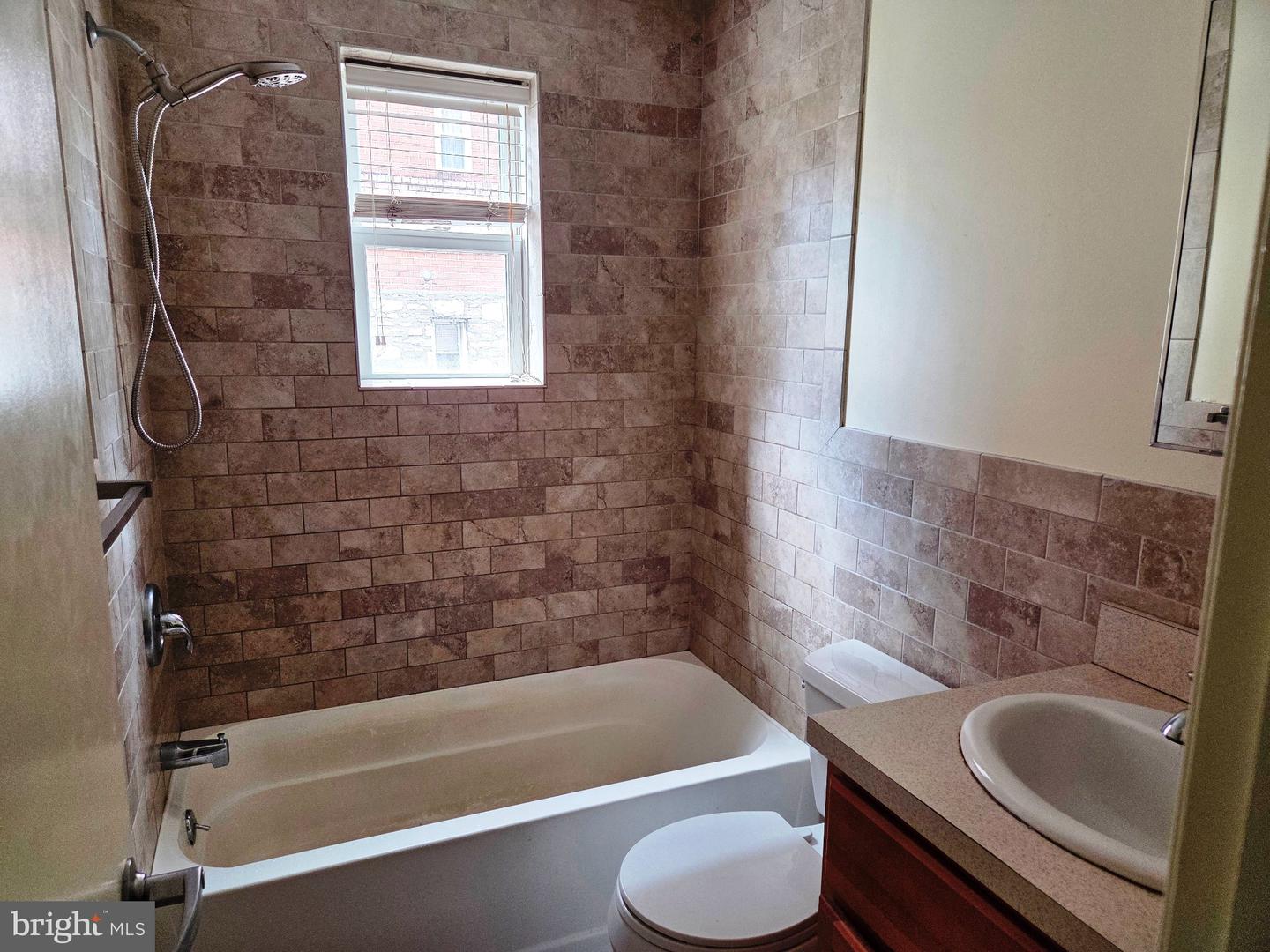 1600 Church Rd #b108 Property Photo 12