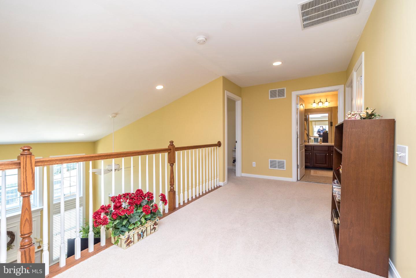 210 Goldenrod Dr Property Photo 45