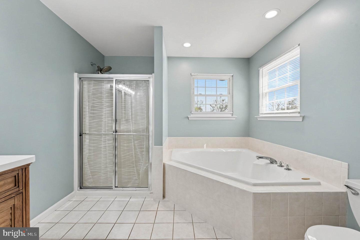 2311 Angel Dr Property Photo 32