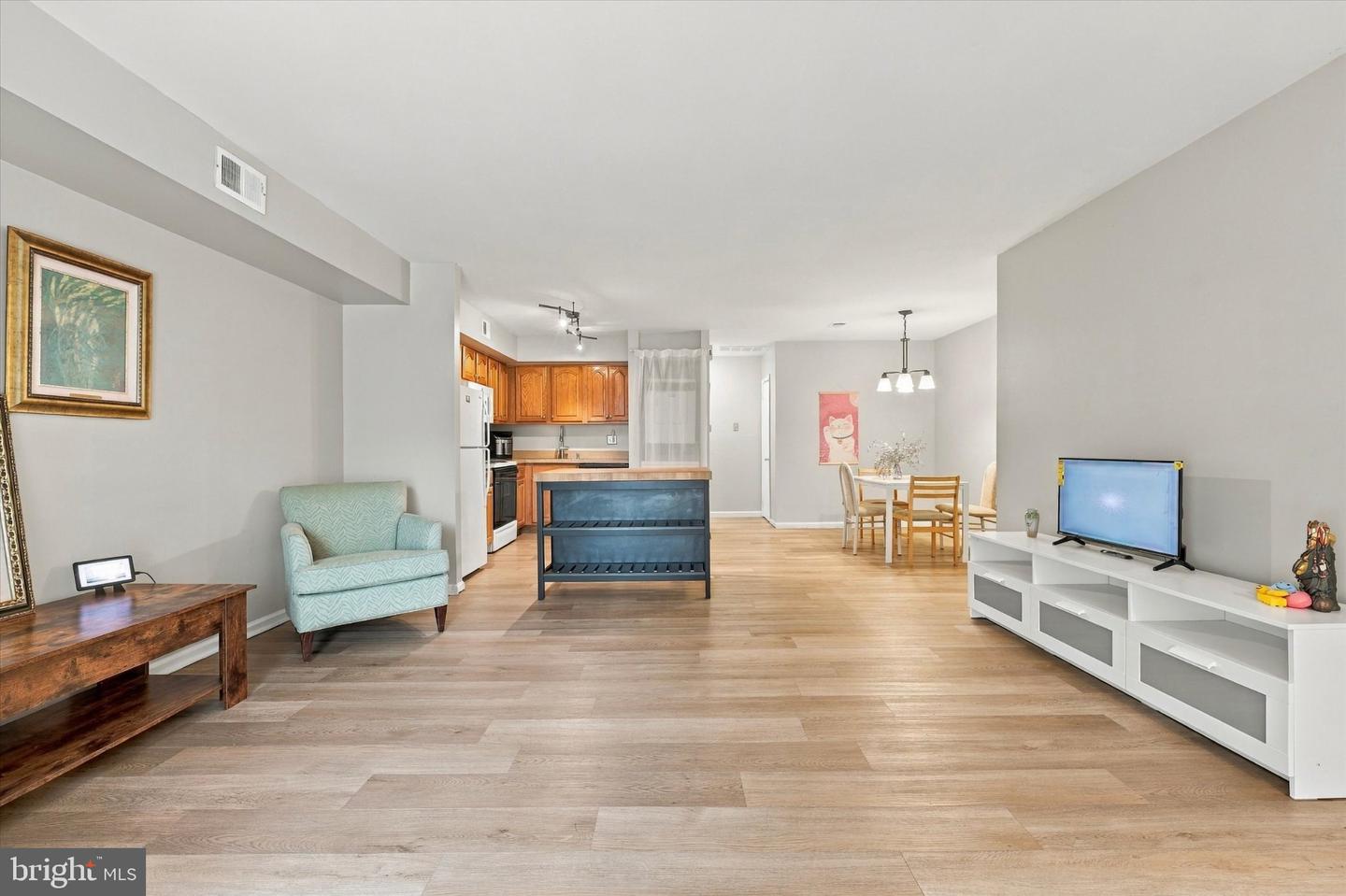 26 Wingate Ct #113 U-26 Property Photo 3