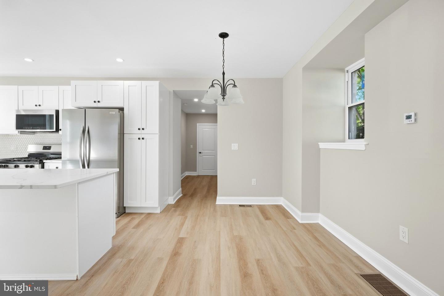 514 East Ave # Property Photo 18