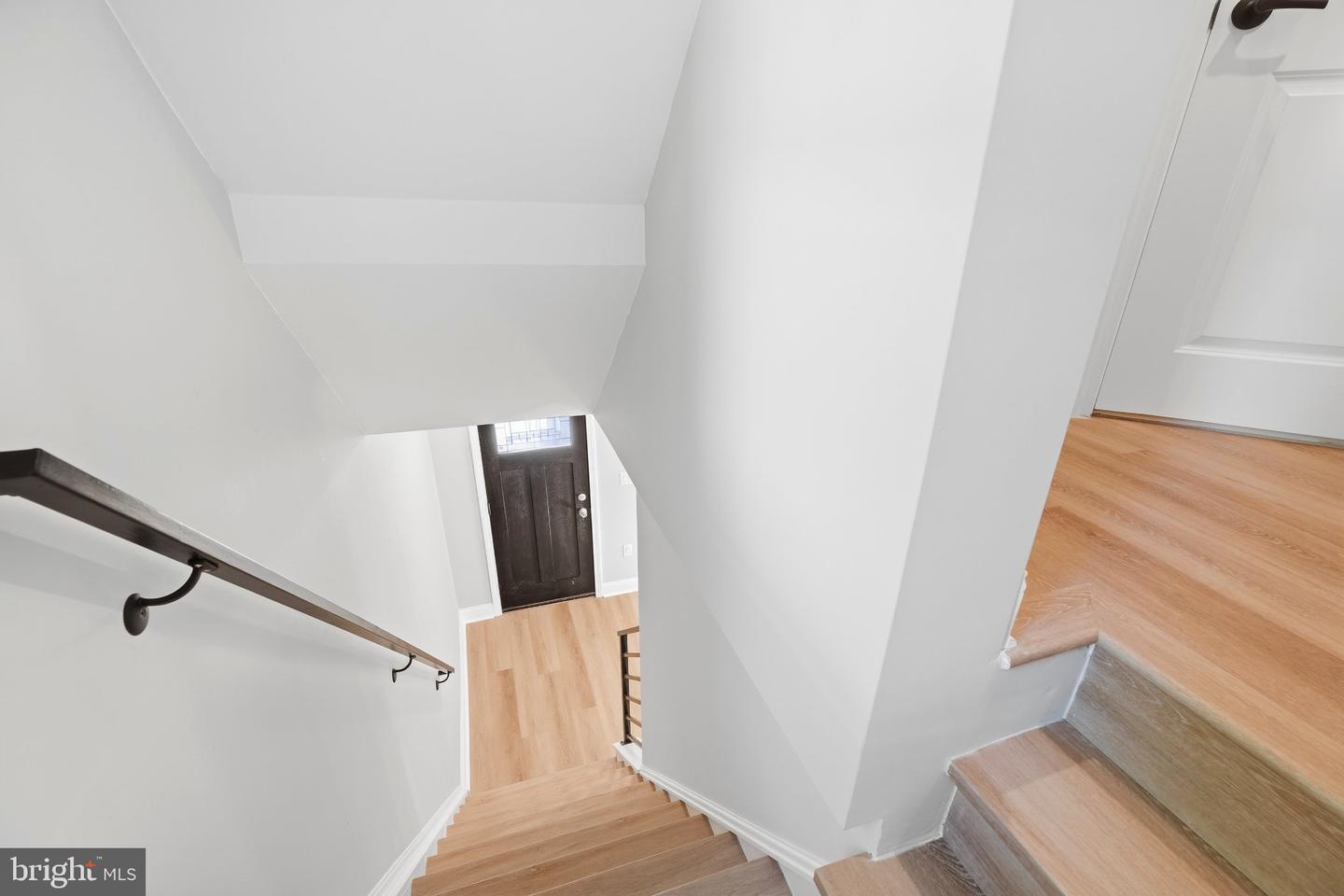 514 East Ave # Property Photo 29