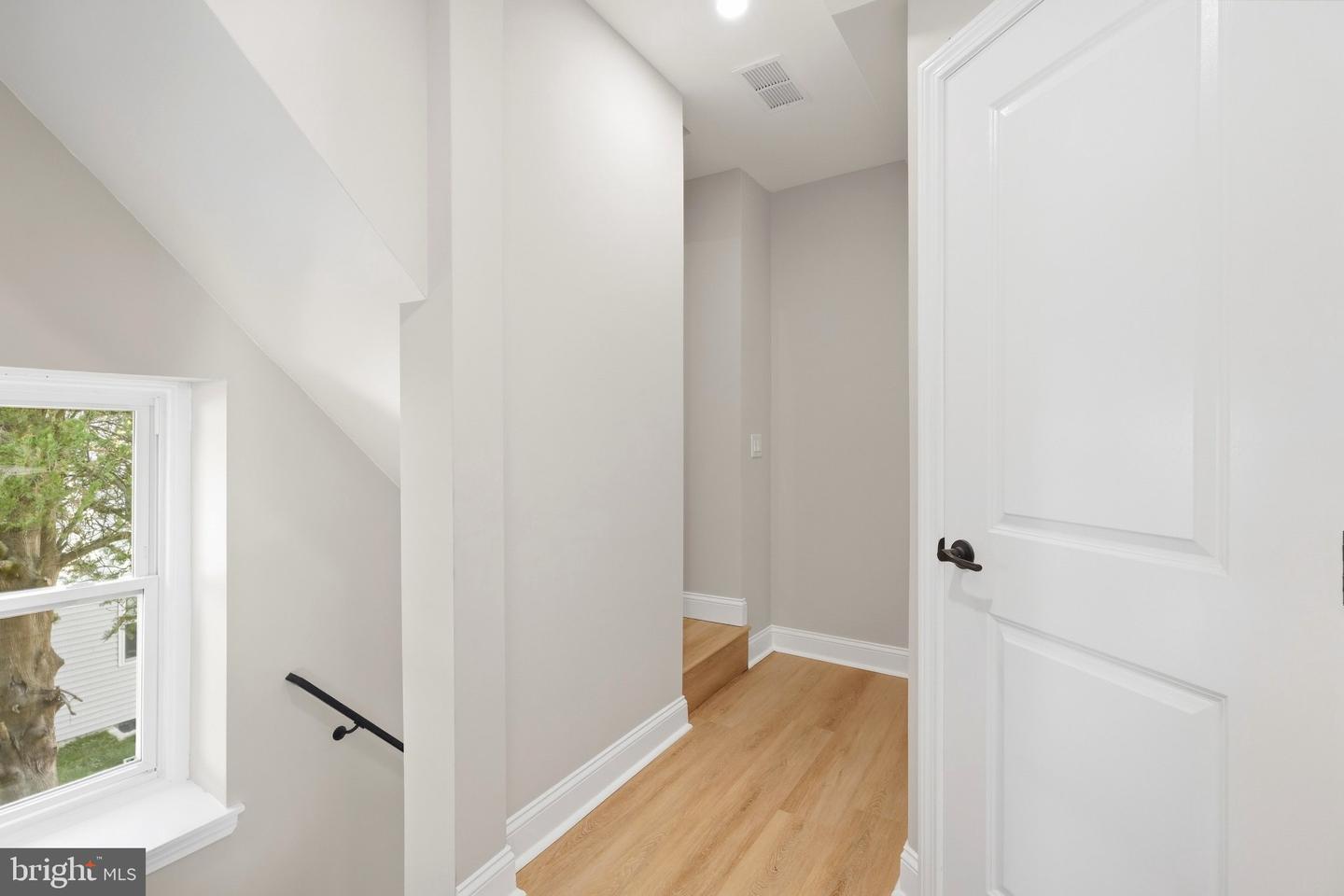 514 East Ave # Property Photo 30