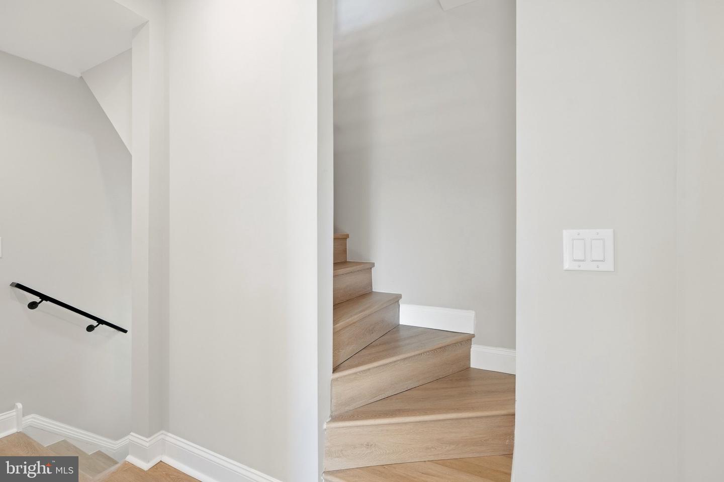 514 East Ave # Property Photo 32