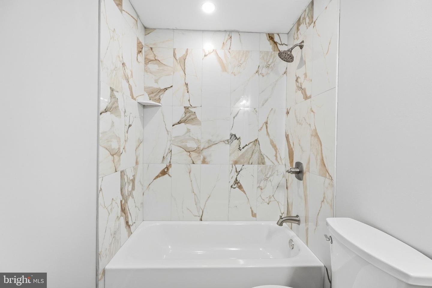 514 East Ave # Property Photo 37
