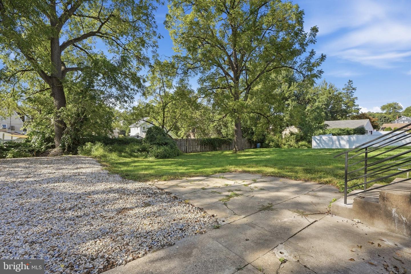 514 East Ave # Property Photo 56