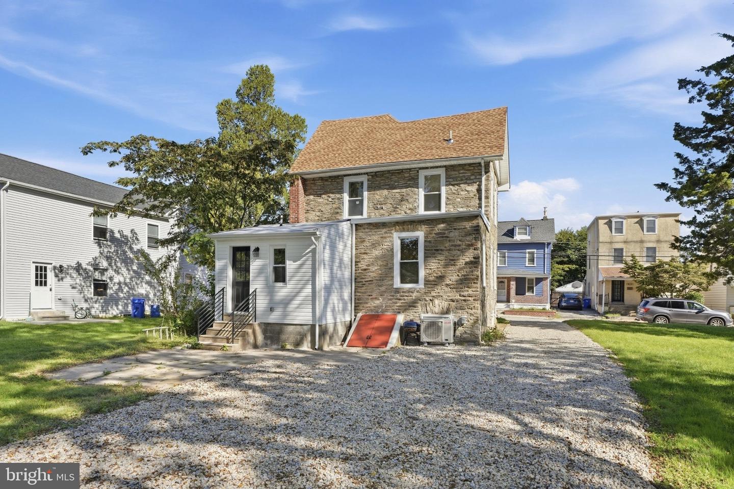 514 East Ave # Property Photo 57