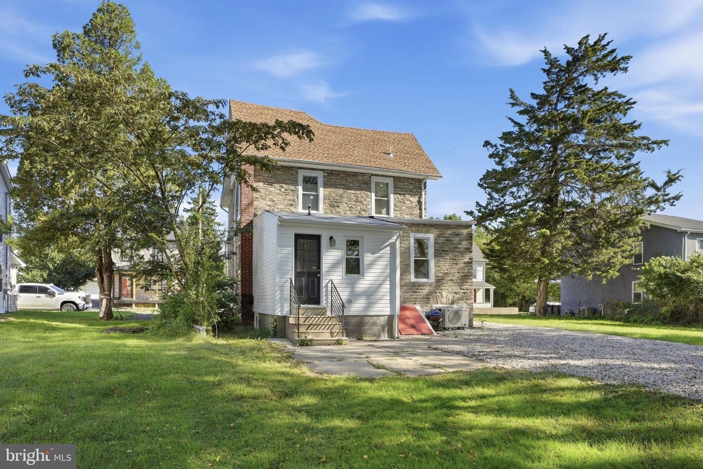 514 East Ave # Property Photo 59