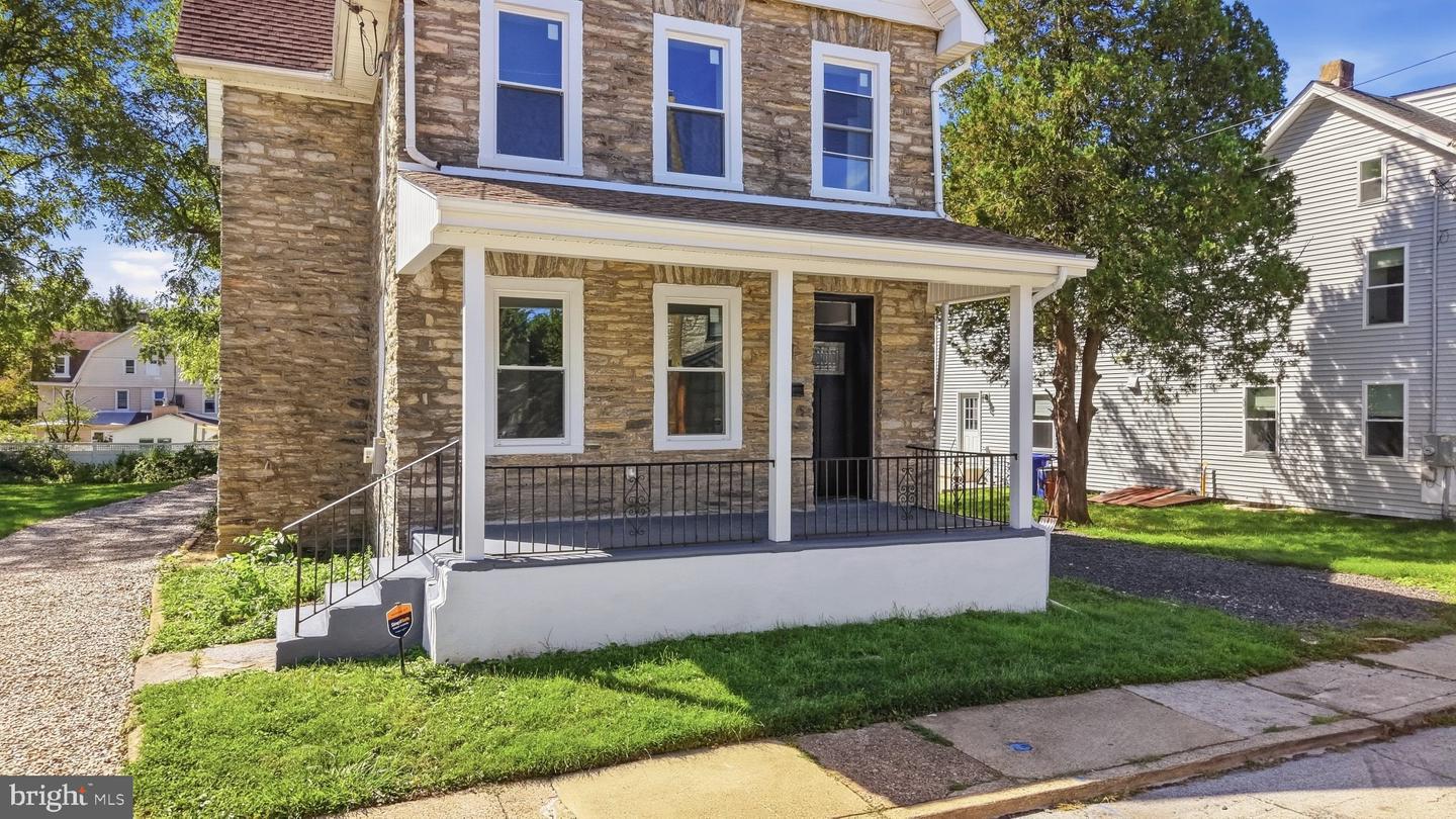 514 East Ave # Property Photo 60