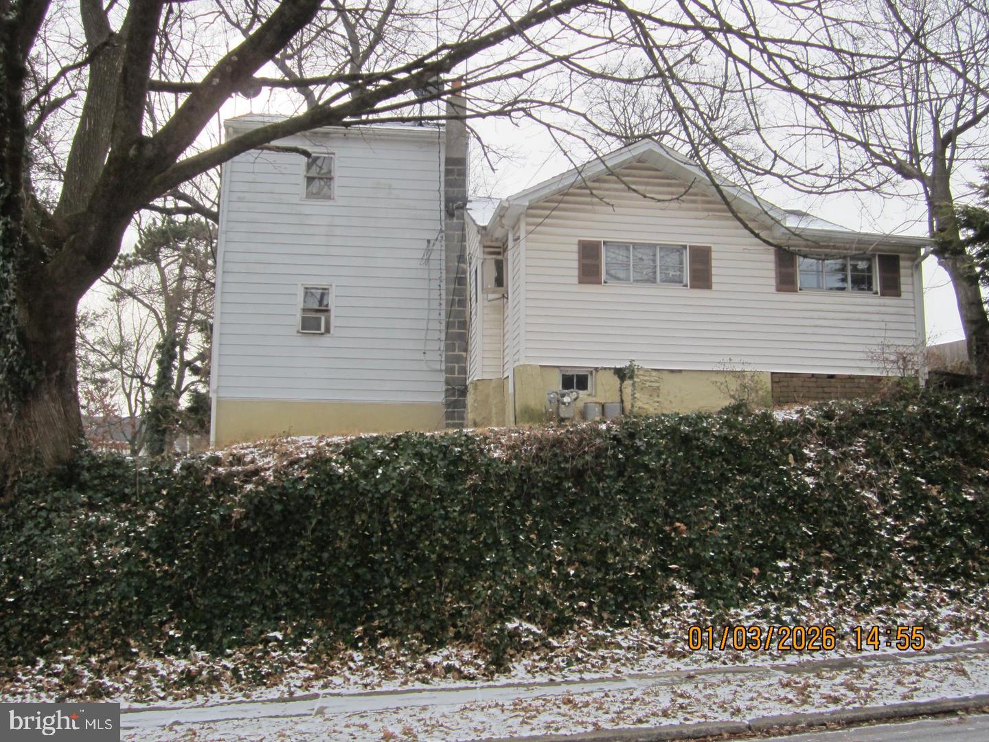 548 Jefferson Ave Property Photo 4