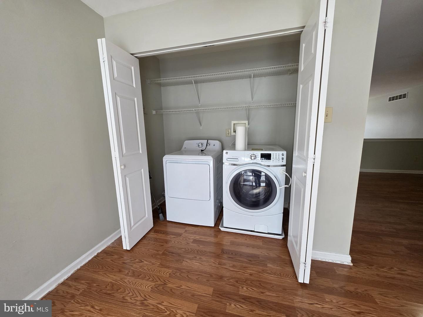 347 Glenn Rose Cir Property Photo 25