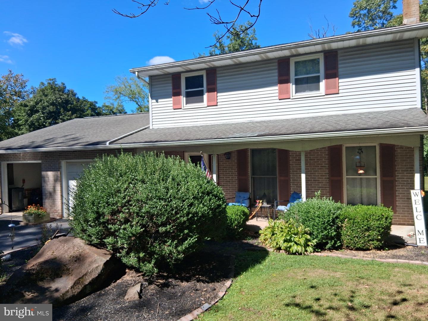 1005 Mill Hill Rd Property Photo 1