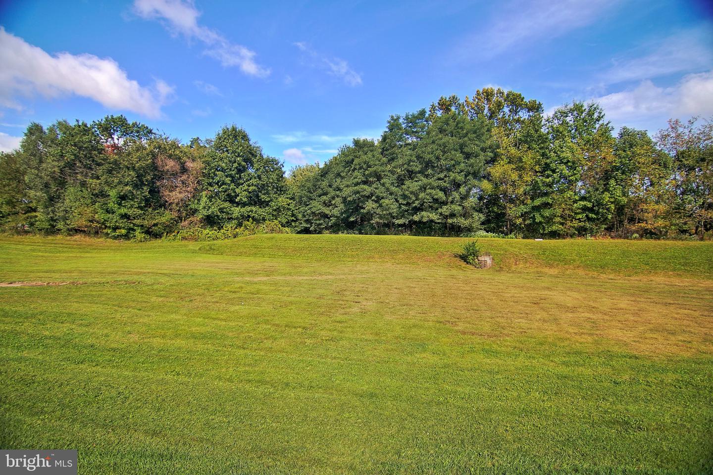 110 Willow Ln Property Photo 46