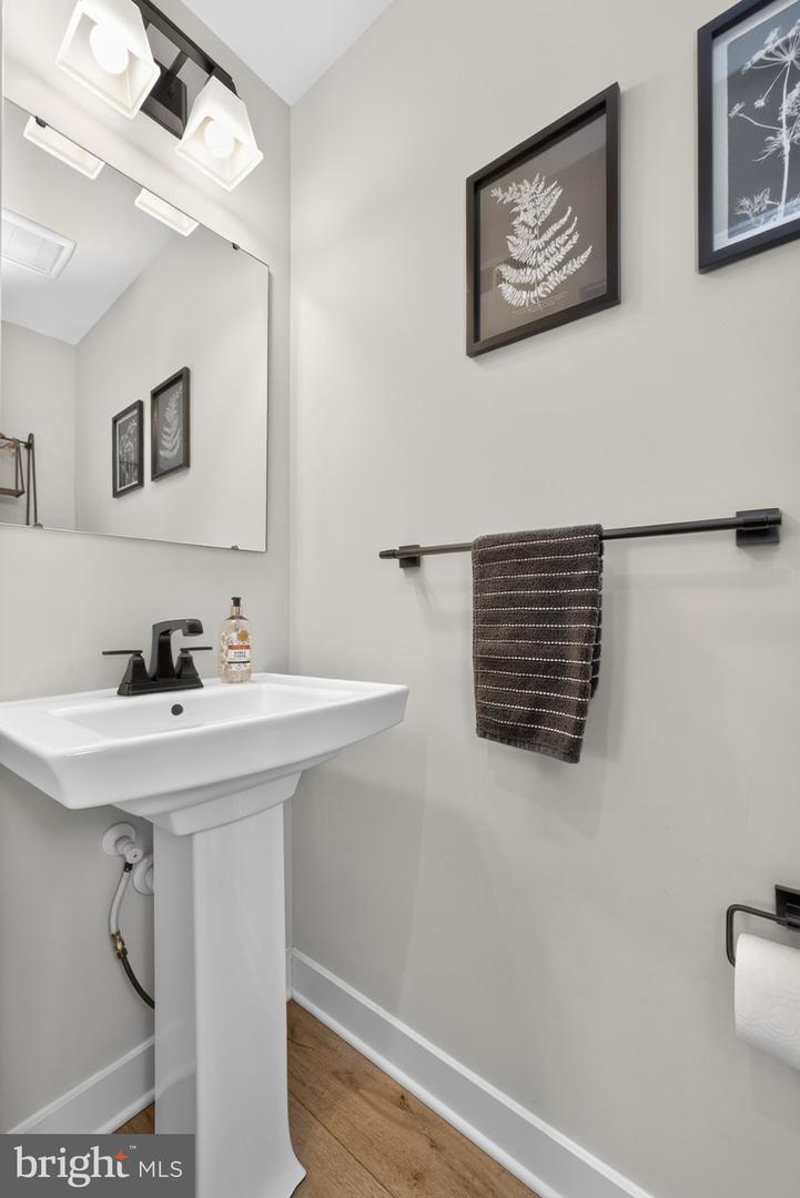 431 Market St # Property Photo 10