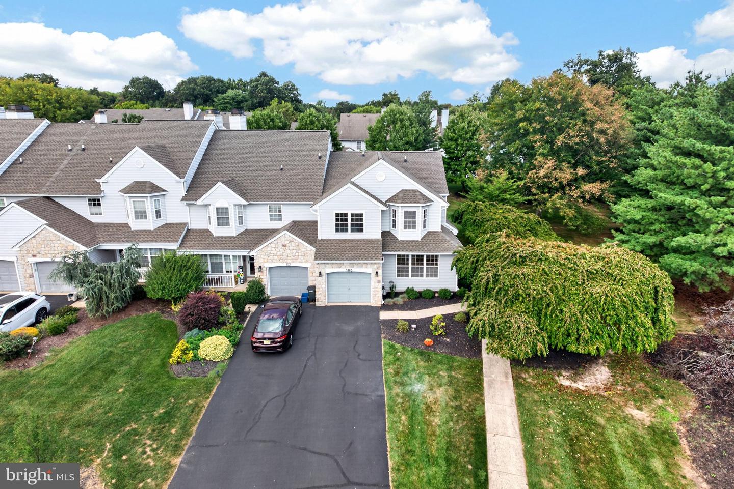 100 Steeplechase Dr # Property Photo 10
