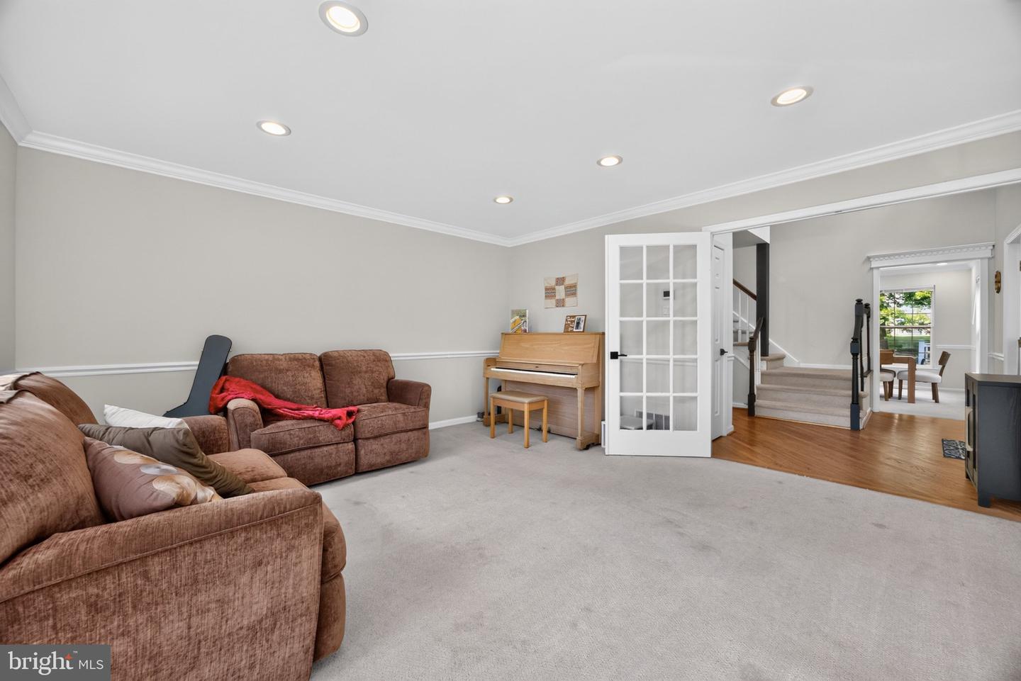 100 Steeplechase Dr # Property Photo 21