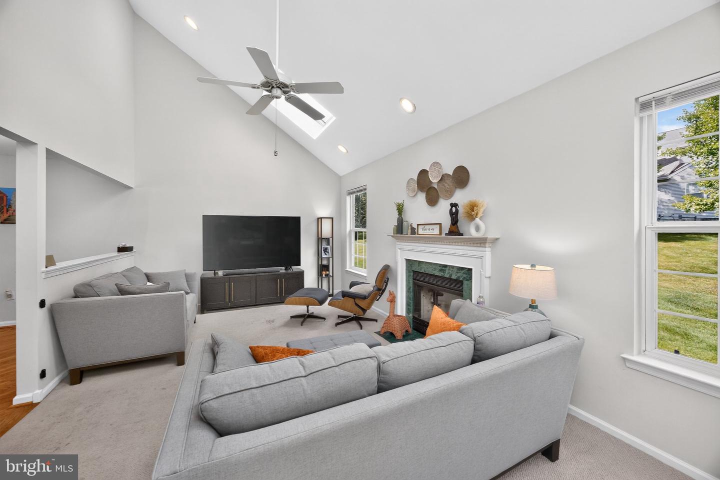 100 Steeplechase Dr # Property Photo 29
