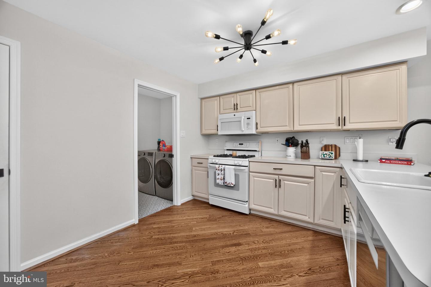 100 Steeplechase Dr # Property Photo 35