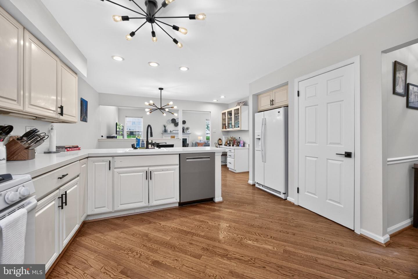 100 Steeplechase Dr # Property Photo 37