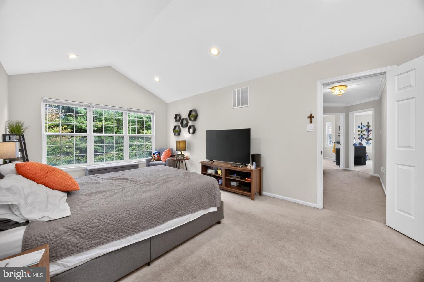 100 Steeplechase Dr # Property Photo 44
