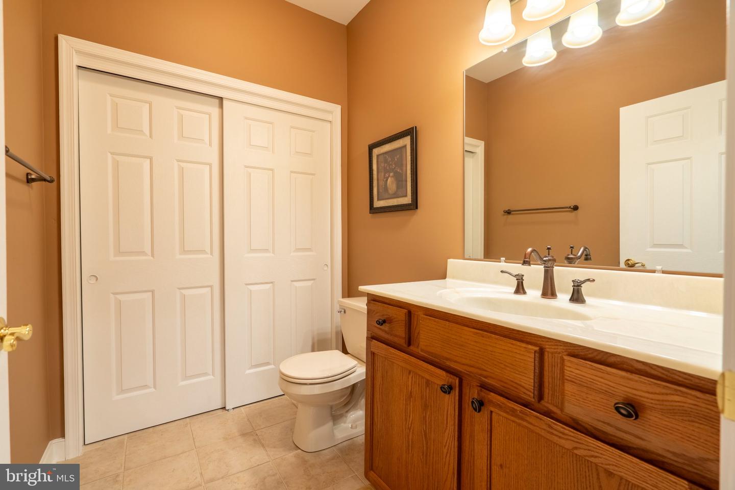 1075 Burgundy Cir Property Photo 20