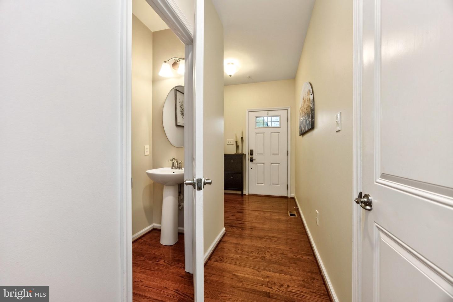 1111 Sageview Drive Sageview Dr # Property Photo 9
