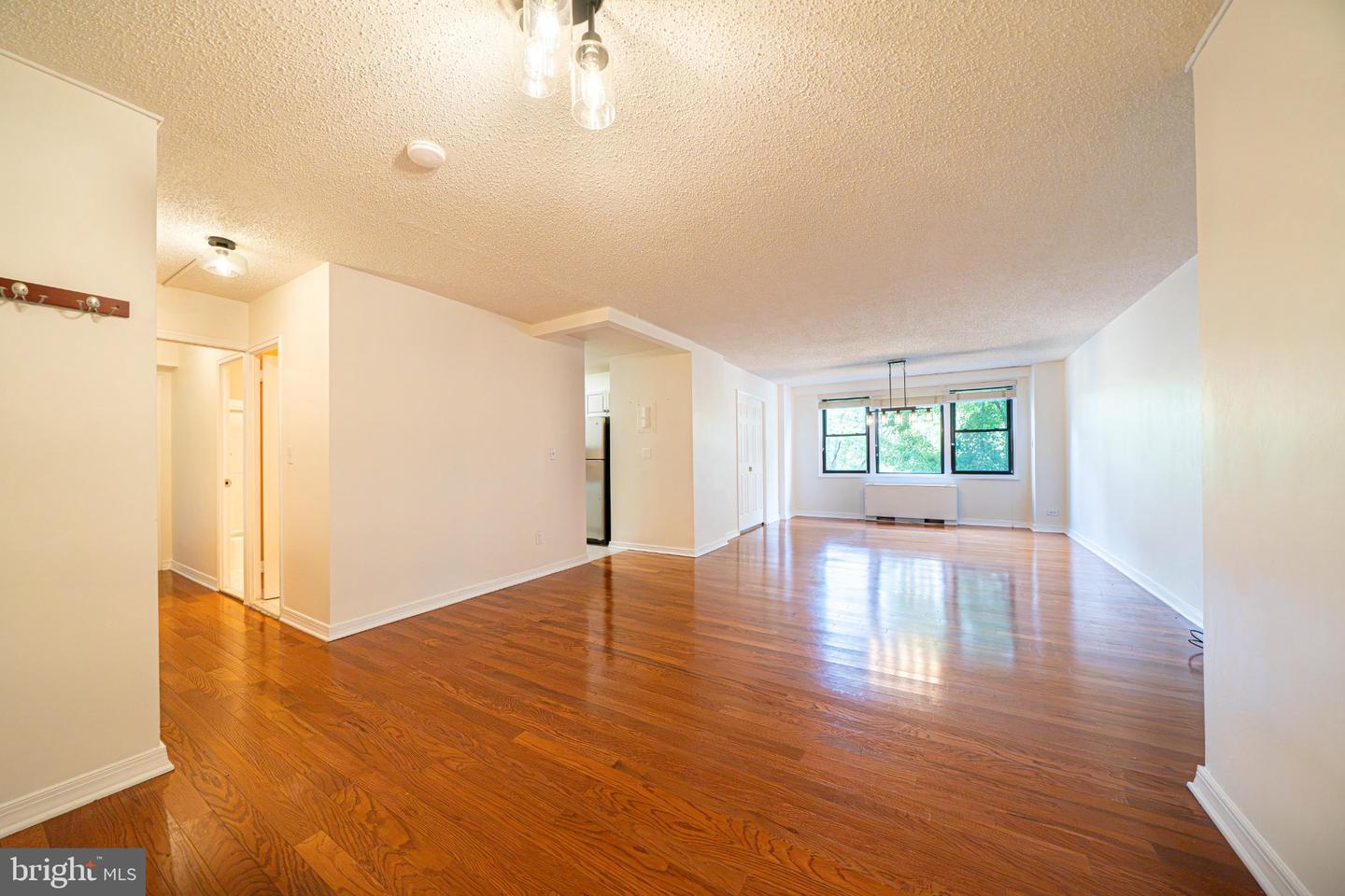 1600 Hagys Ford Rd #4j Property Photo 13