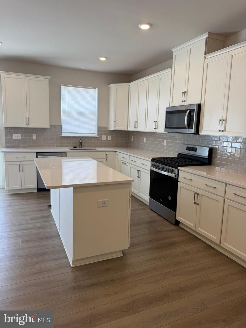 9 Atkins Dr Property Photo 6