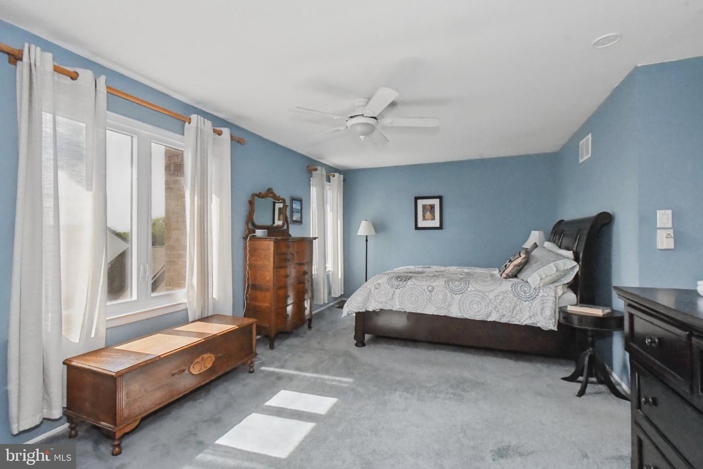 2802 Jefferson Ct # Property Photo 11