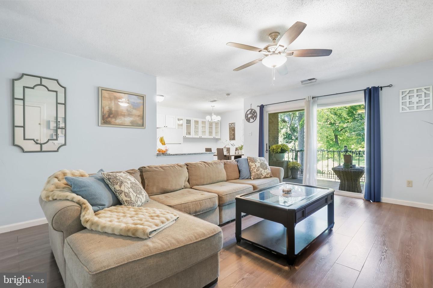 18 Hatters Ct Property Photo 8