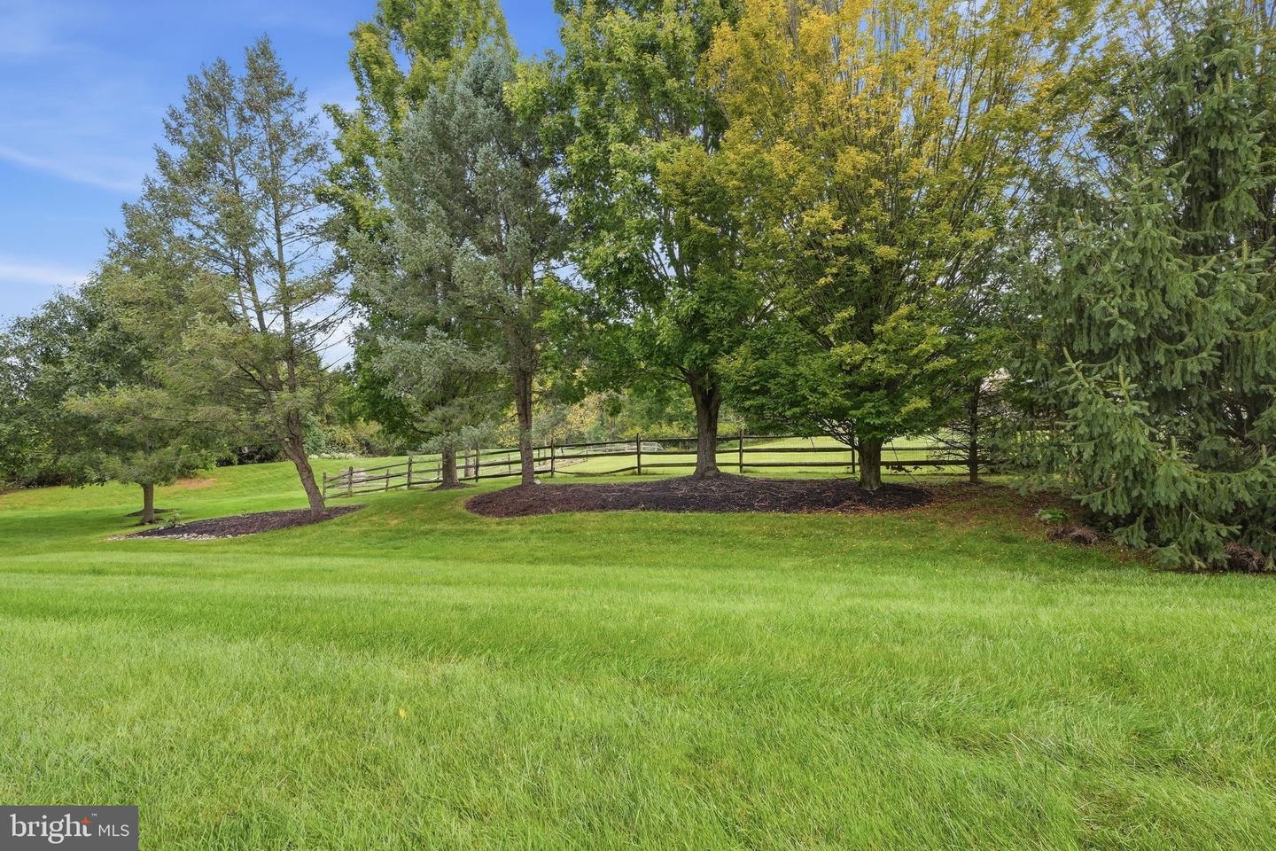 30 Wheatsheaf Ln Property Photo 29