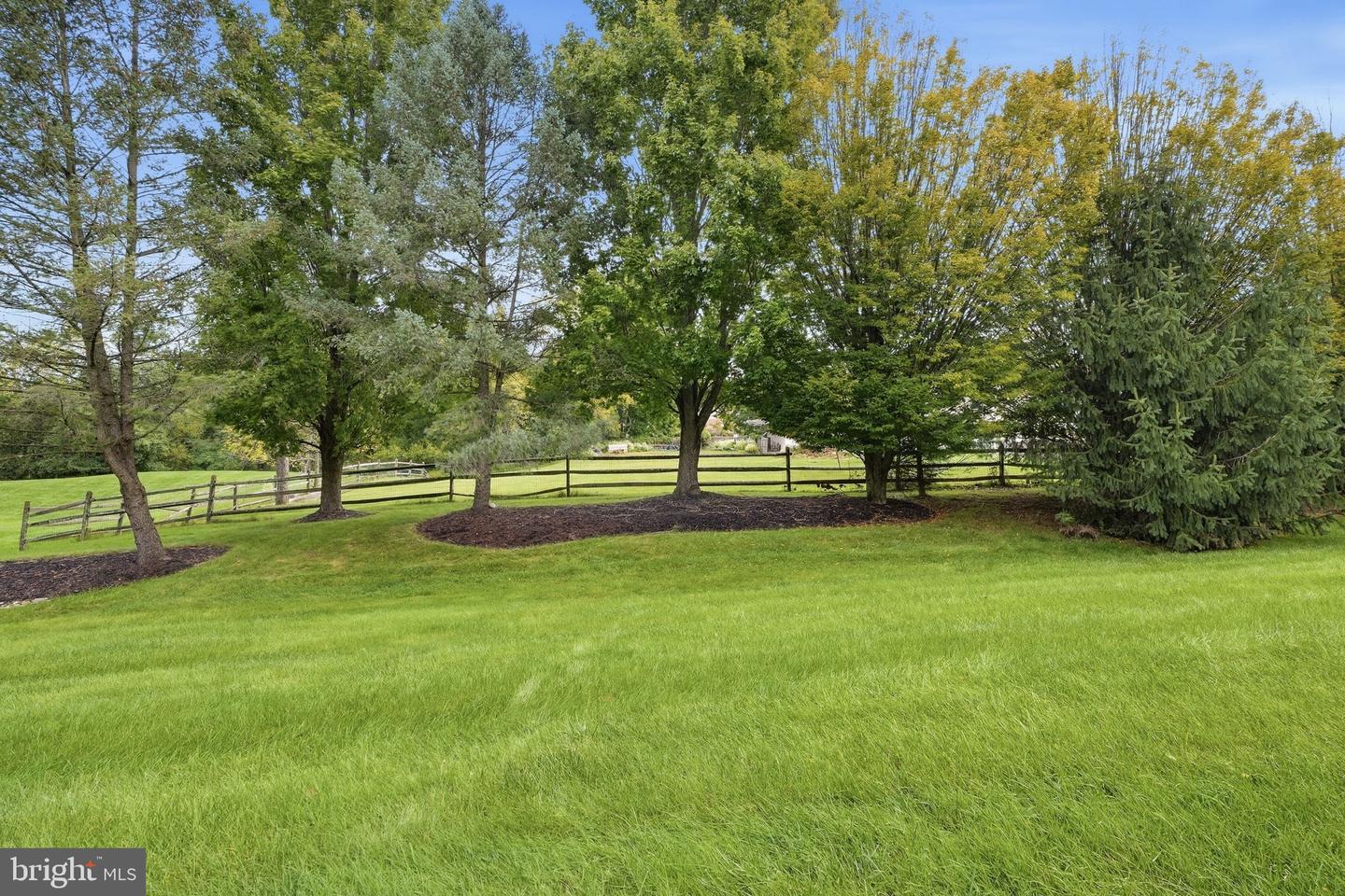 30 Wheatsheaf Ln Property Photo 31