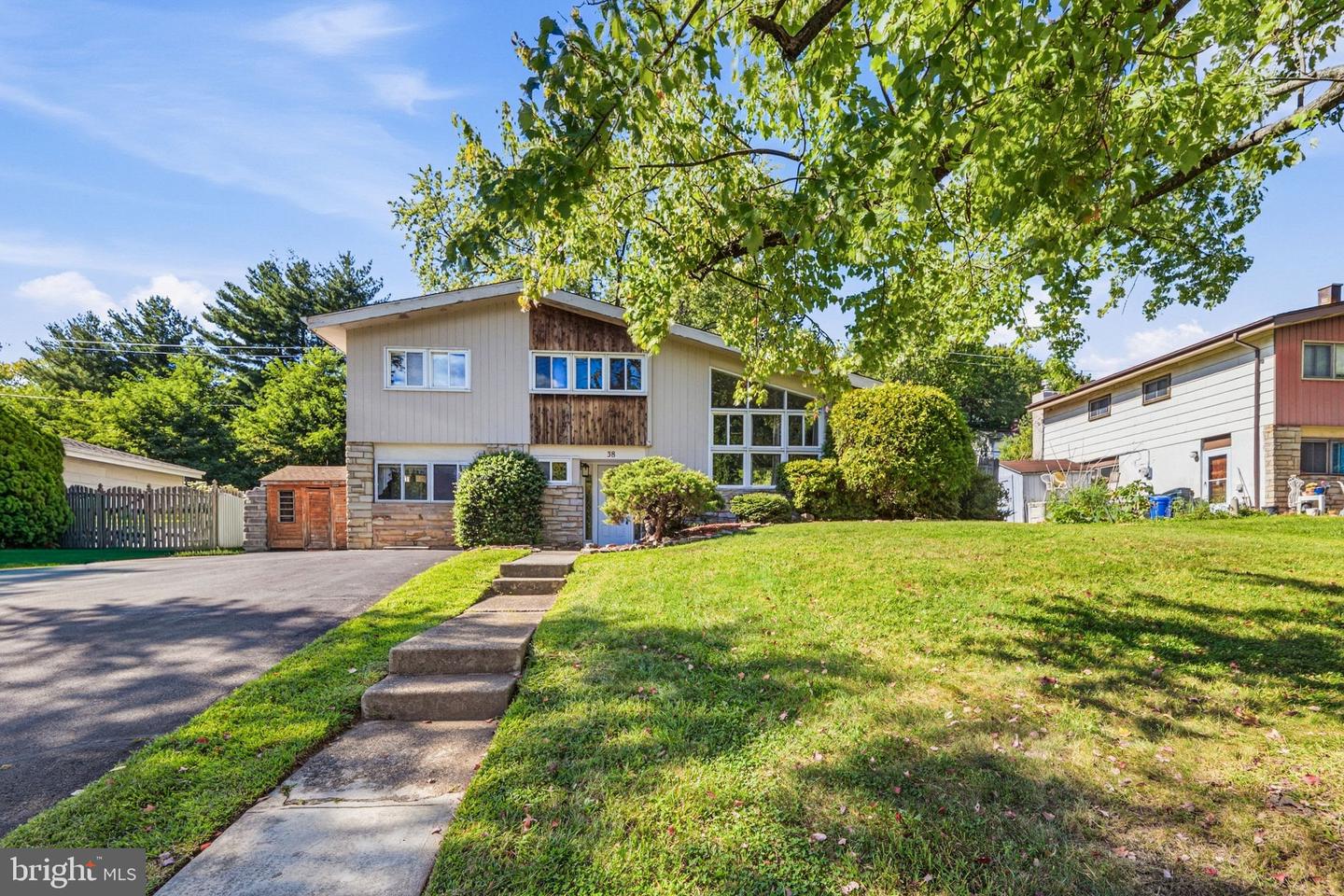 38 Red Rowan Ln # Property Photo 1