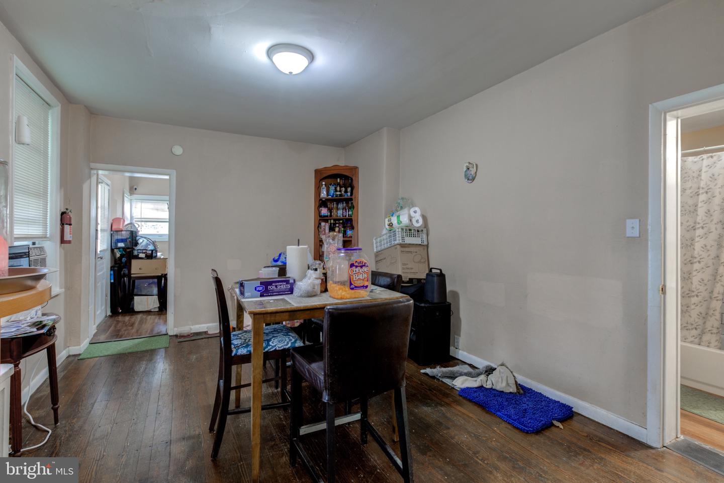 618 W Lafayette St Property Photo 10
