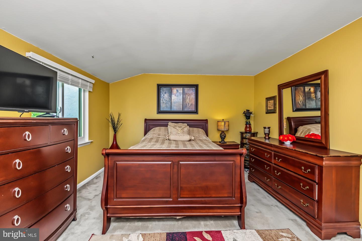 20 Fords Edge Property Photo 18