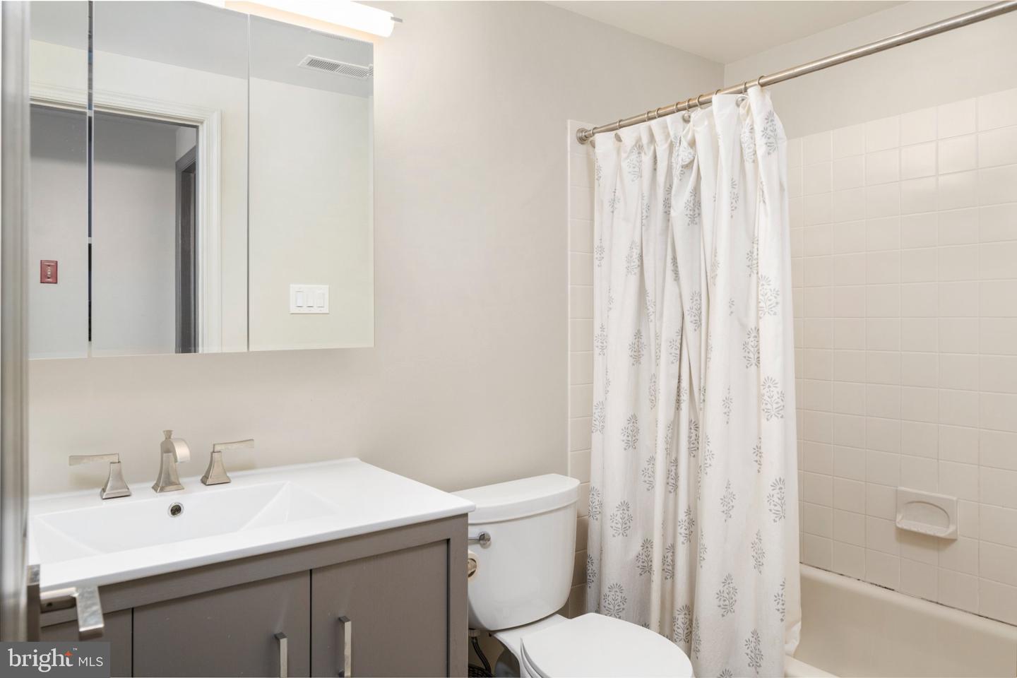 1102 Spruce Ln Property Photo 22