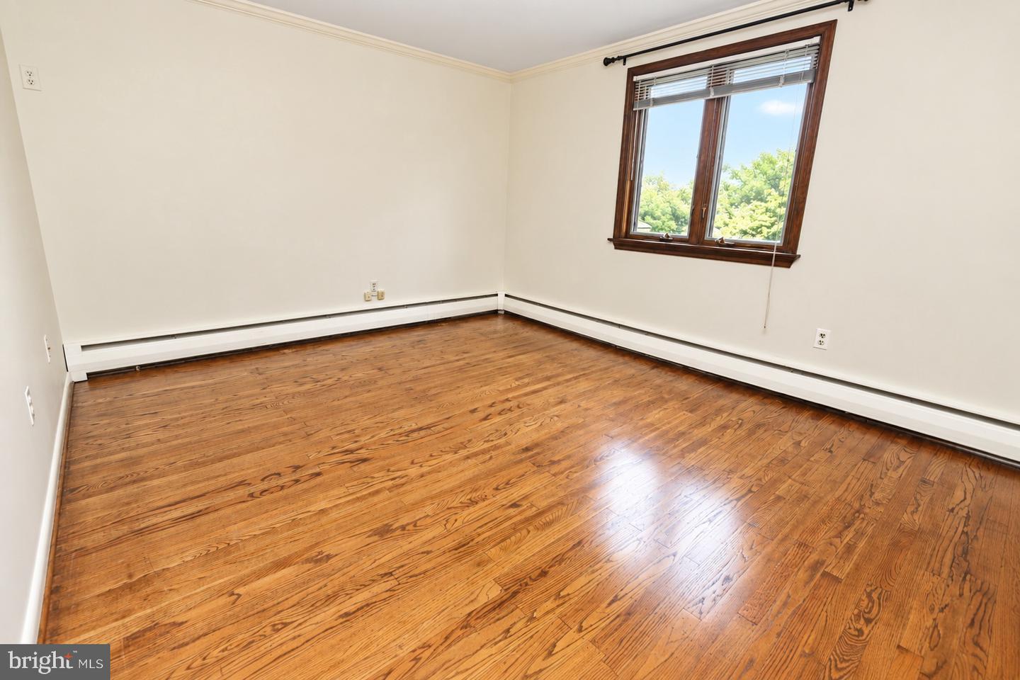 3016 Brambling Ln Property Photo 17
