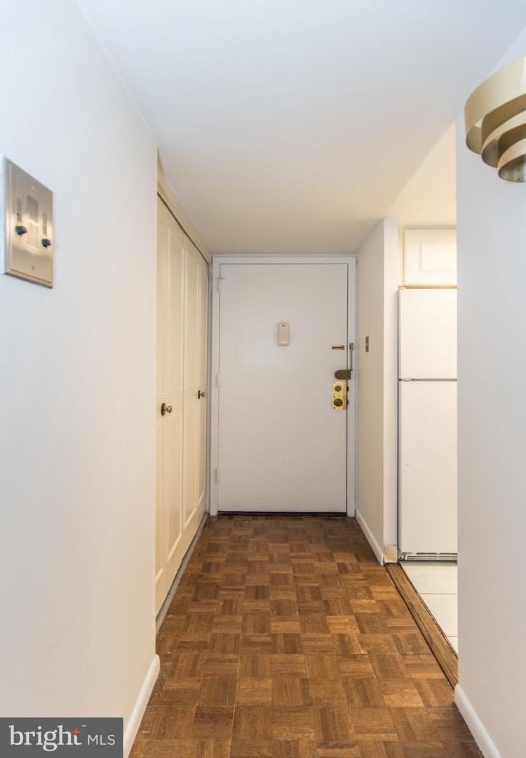 100 West Ave #606-w Property Photo 4
