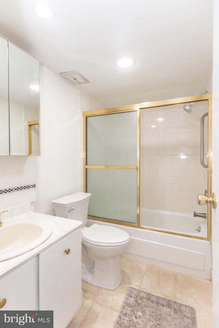 100 West Ave #606-w Property Photo 19
