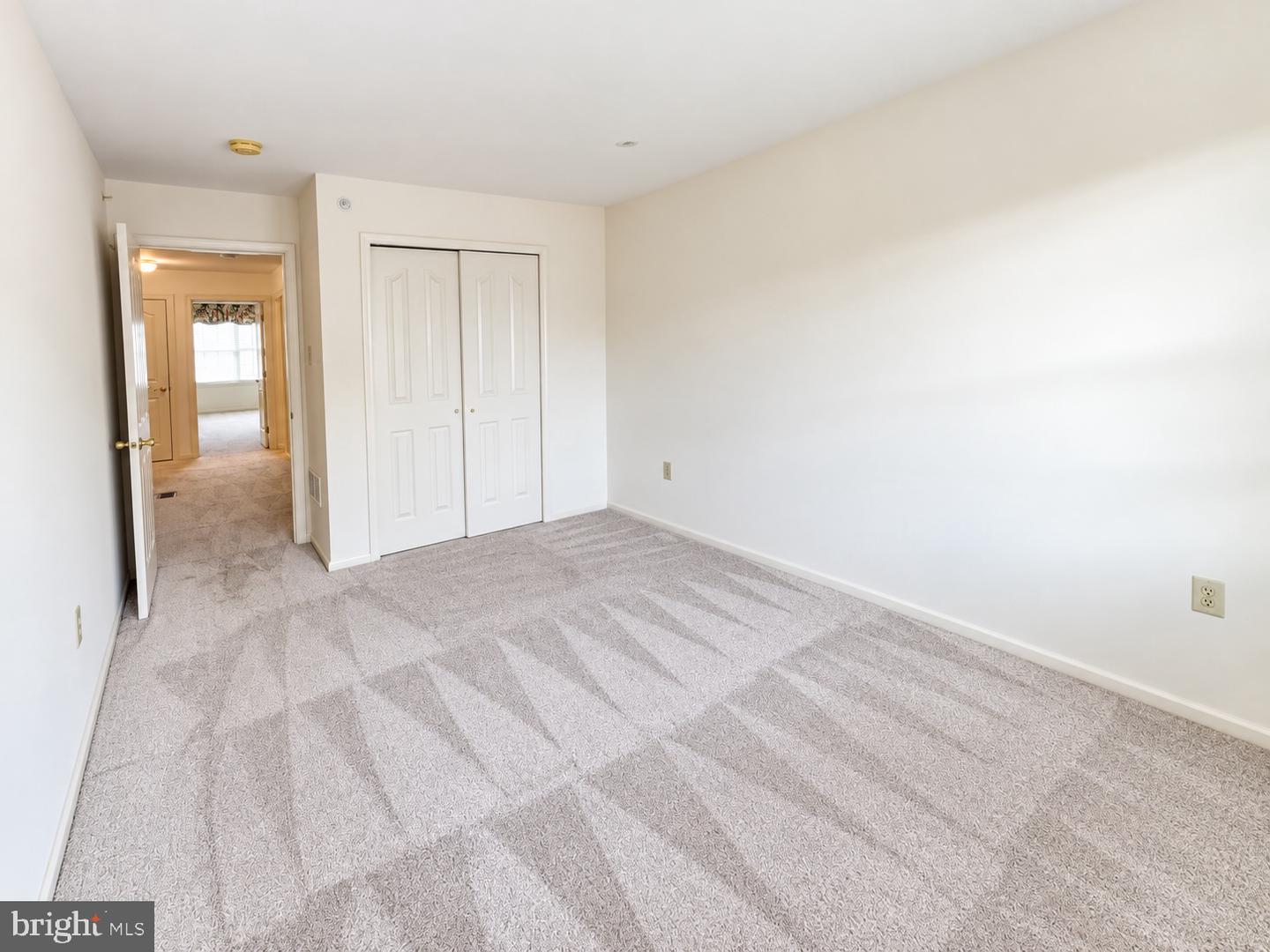 914 Dutch Dr Property Photo 36