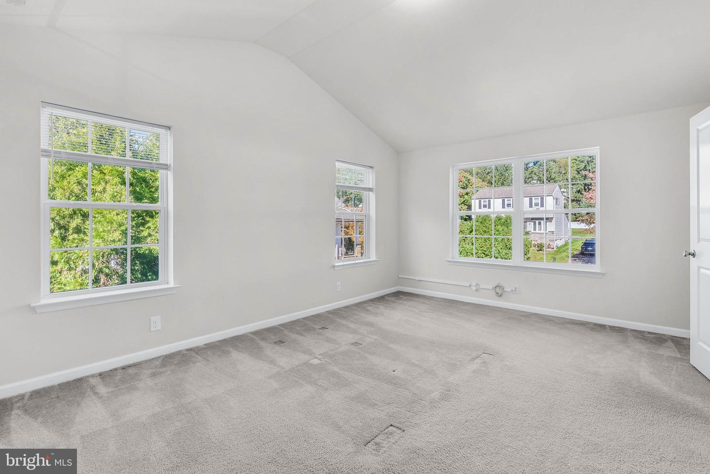 3014 Anzac Ave Property Photo 2