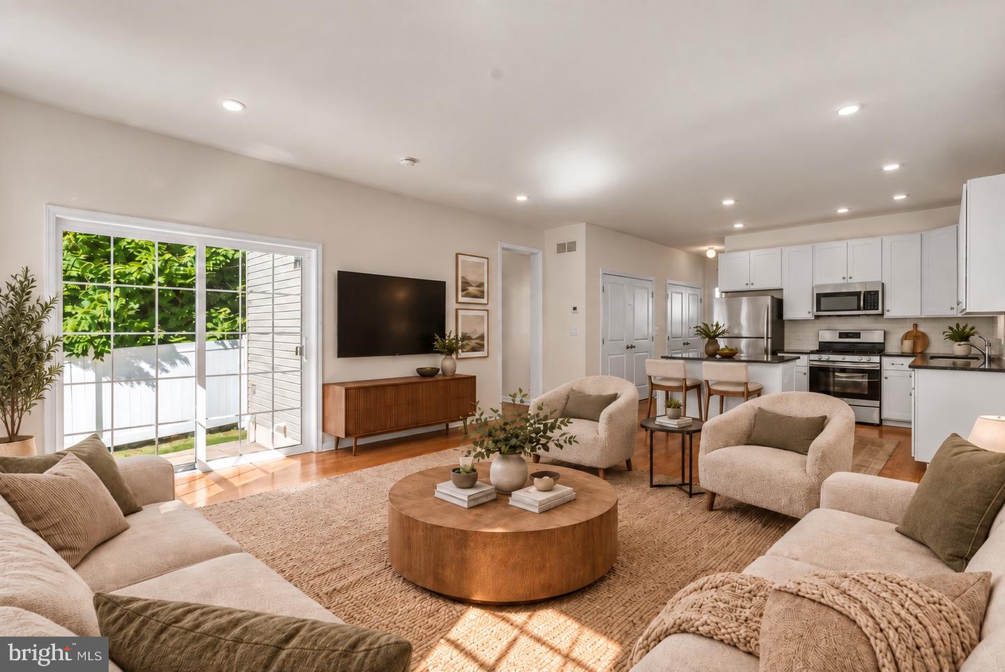 3014 Anzac Ave Property Photo 6