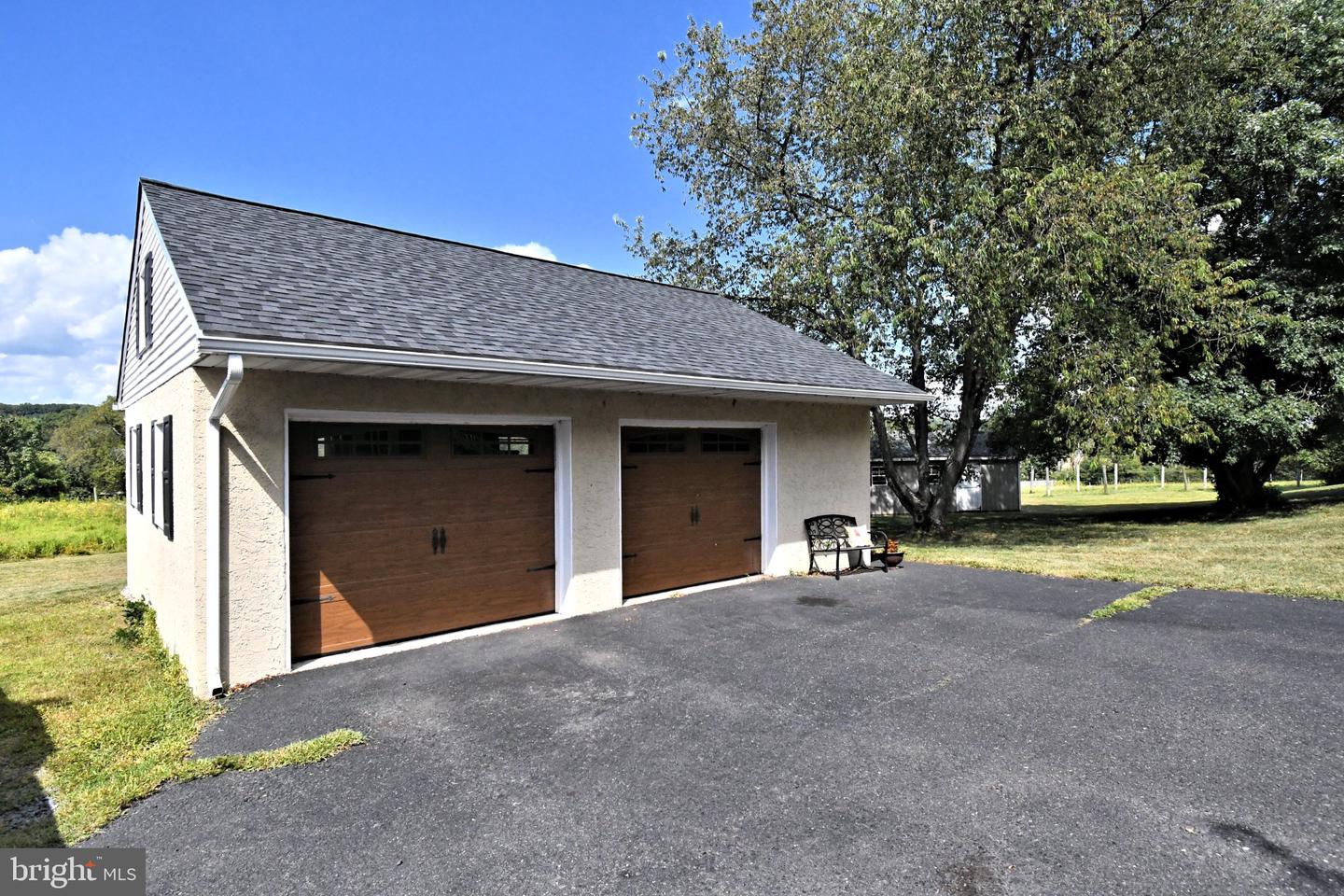 204 Neiffer Rd Property Photo 17