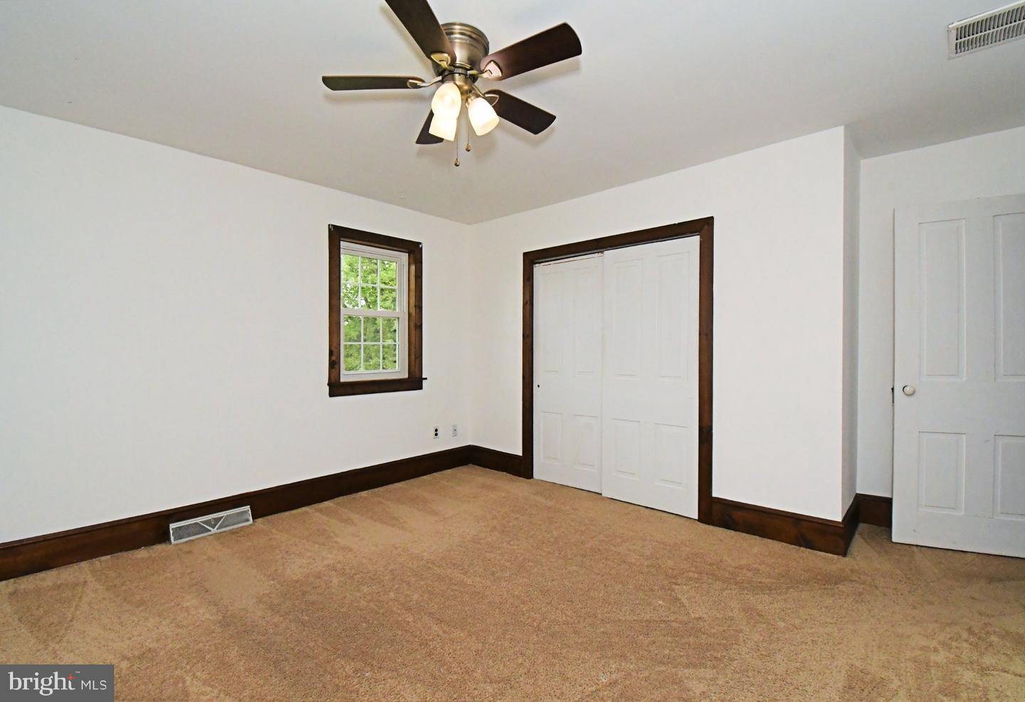 204 Neiffer Rd Property Photo 70