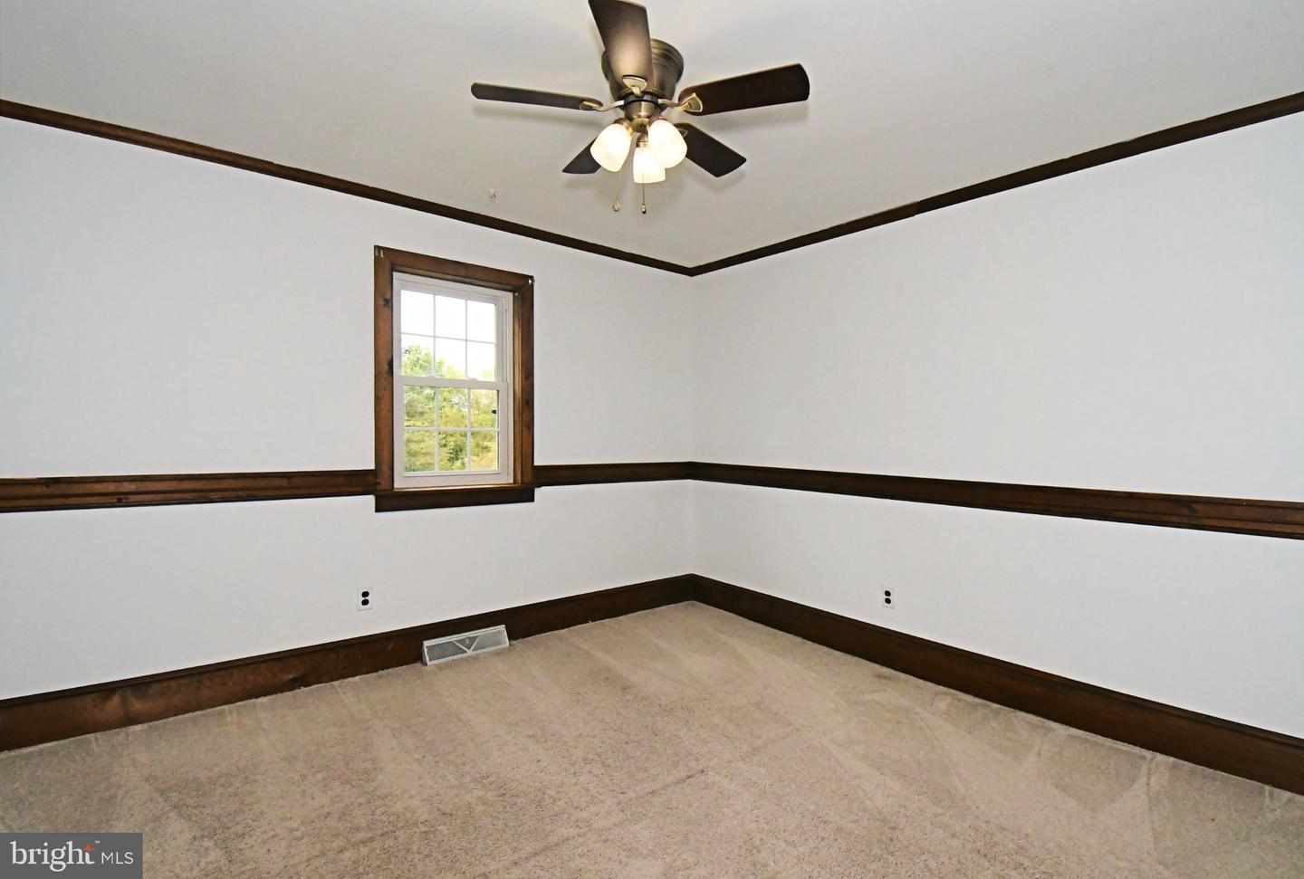 204 Neiffer Rd Property Photo 77