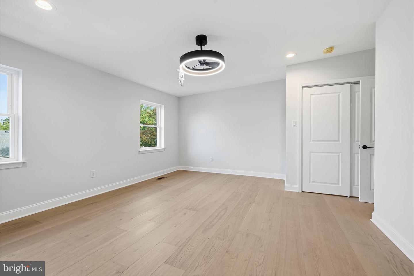 1589 Edgewood Ave Property Photo 20