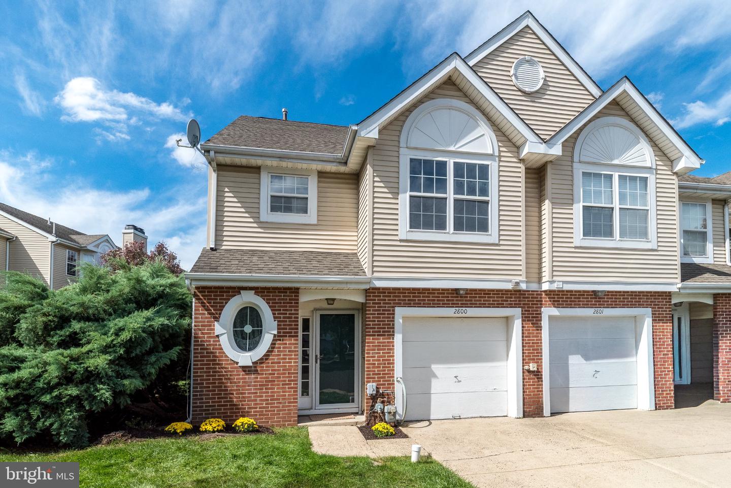 2800 HARVARD CT Property Photo 1