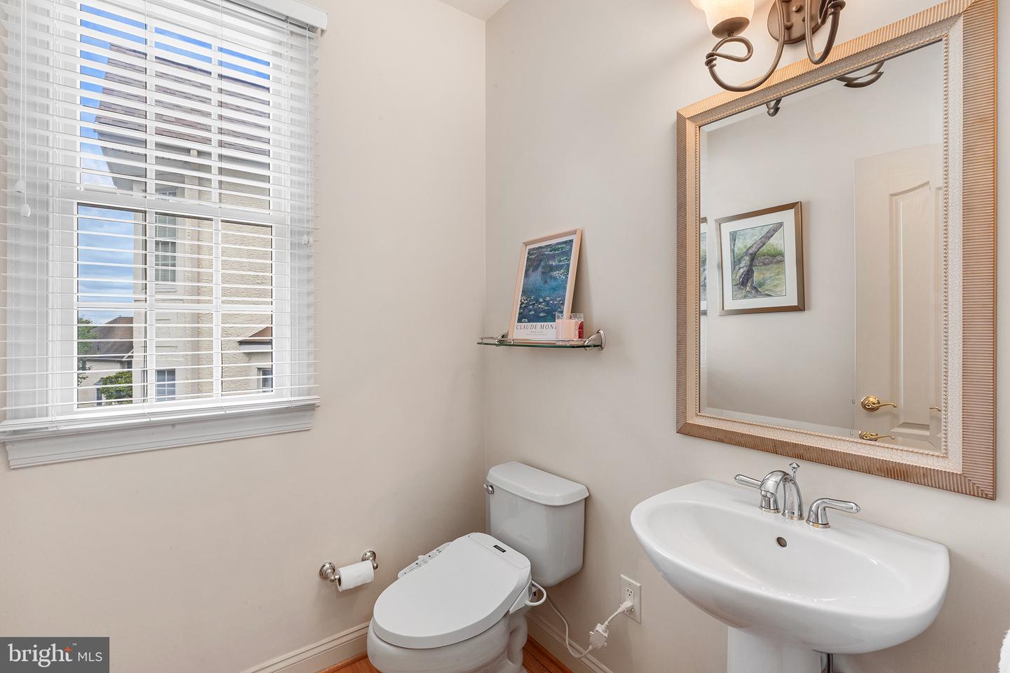 407 Spring Garden Ln Property Photo 15